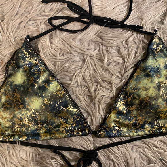 Bathing suit - Picture 4 of 4